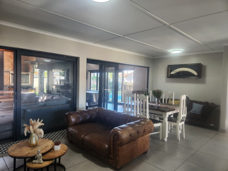 4 Bedroom Property for Sale in Blanco Western Cape
